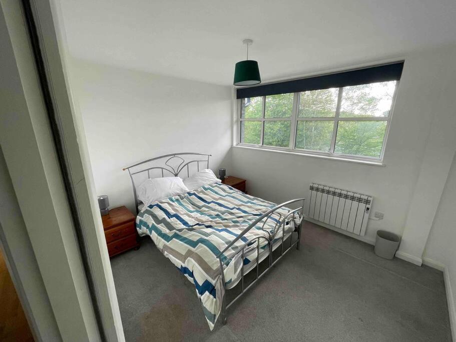 2 Bed City Centre Flat Bath Ngoại thất bức ảnh
